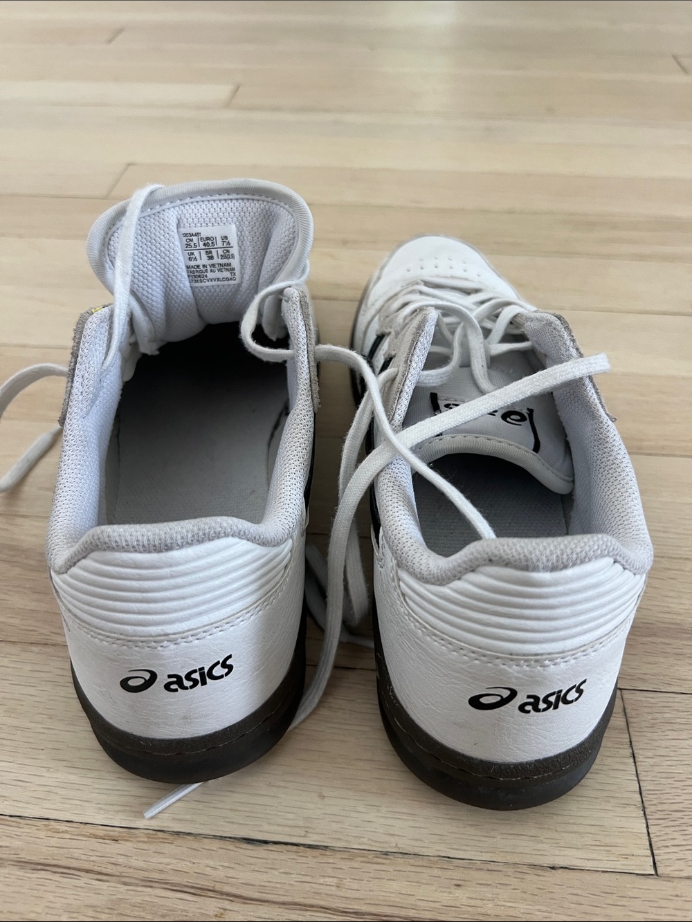ASICS men’s 7.5 Nice! Briefly under with insoles so liners have been removed - Picture 3 of 9